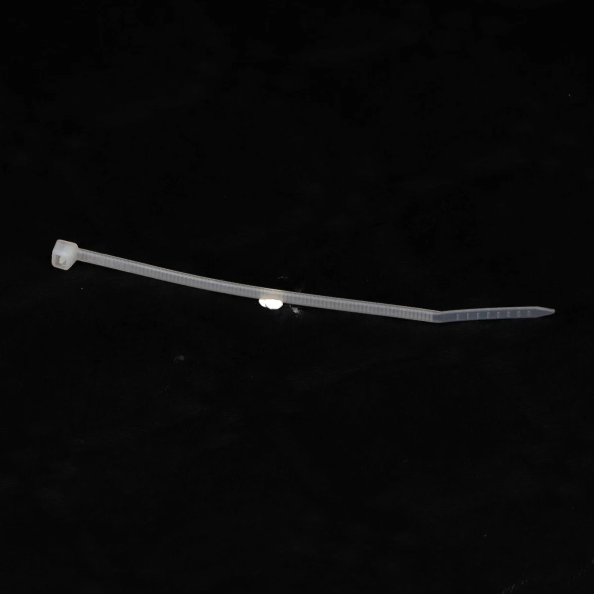STORM Colliers plastique/nylon blanc 2.5x102mm - 100 pièces